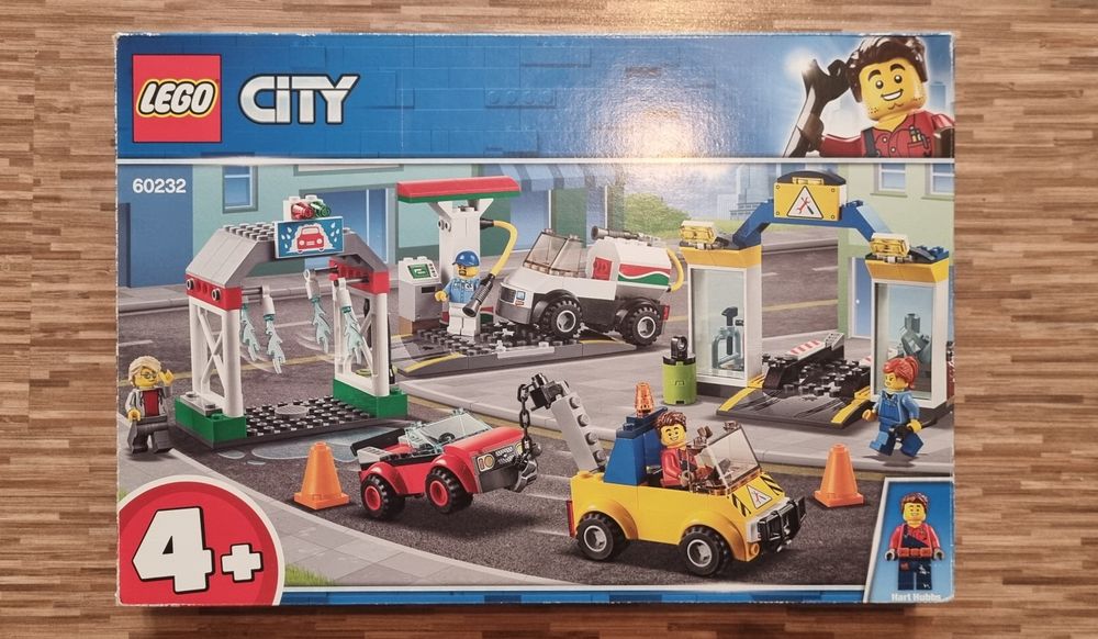 LEGO City cu masini Benzinarie 60232 Bucuresti Sectorul •