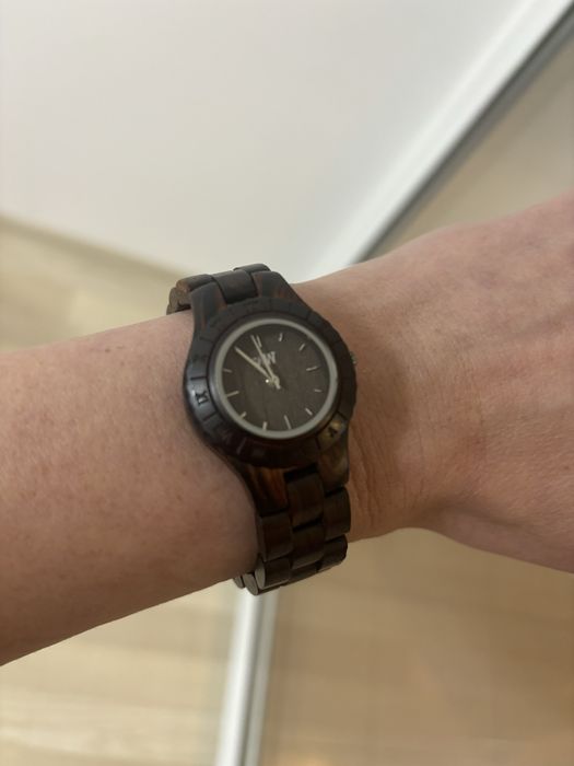 Vand ceas de lemn We Wood