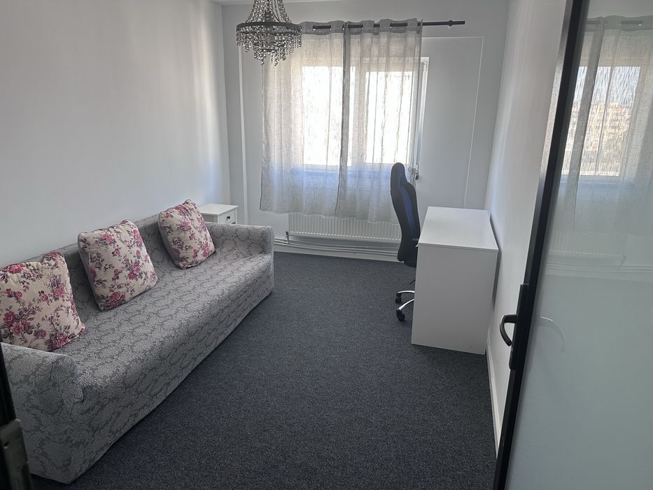 Apartament 4 camere, Dacia (Zimbru), strada Amurgului (langa Lidl), etajul 10