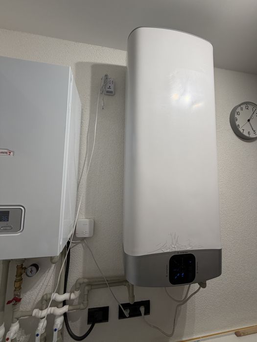 Boiler Electric ARISTON VELIS EVO 100