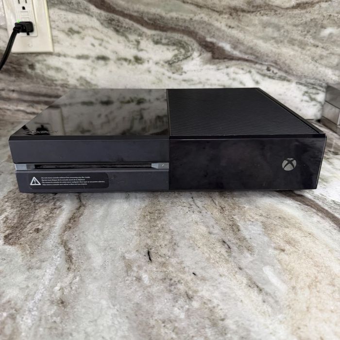 Продам xbox one