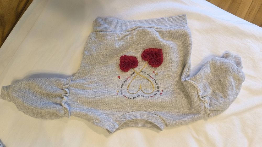 Дрешки  за момиченце 3-6м.