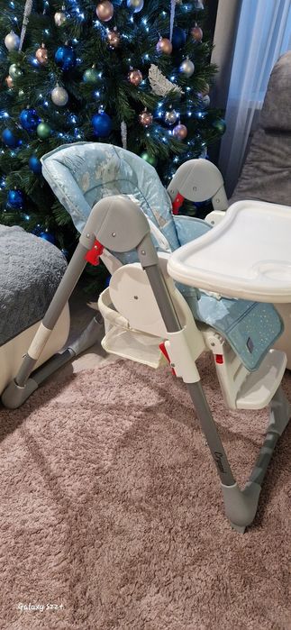 Продам кресло для кормления