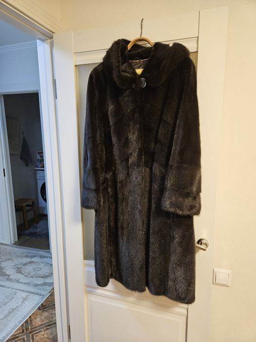 Шуба норковая, новая