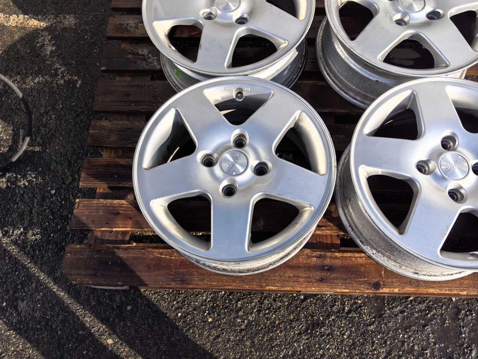 15 цола 4 х 114,3 мм Кия / Митсубиши / Хюндай / Шевролет 6 Инча /ЕТ 42