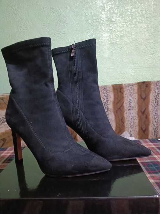 Женские ботильоны на каблуке