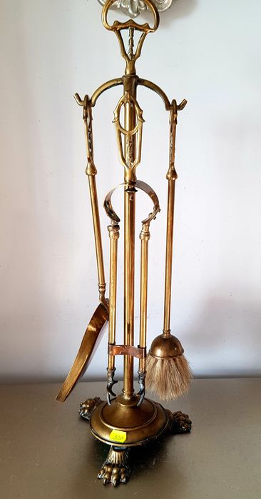 Ceas/ustensile vechi pentru semineu