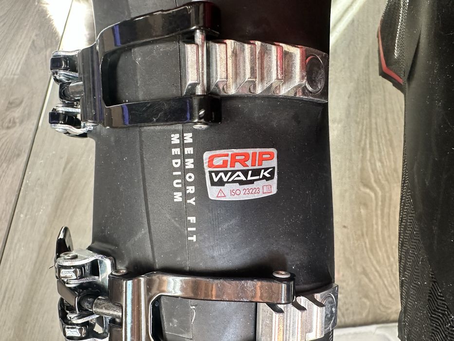 Clapari Ski Atomic Hawx Prime 100 GW