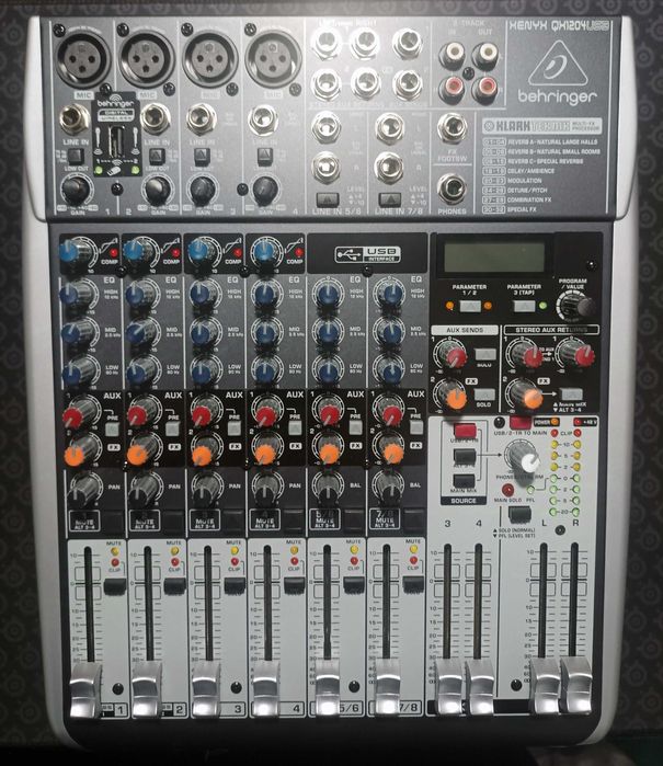 BEHRINGER XENYX QX1204USB Микшерный пульт