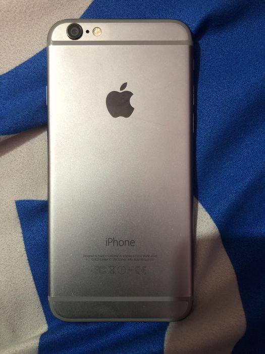 Vand iphone 6s culoare gri functionabil nu merge sa instalezi anumite aplicati