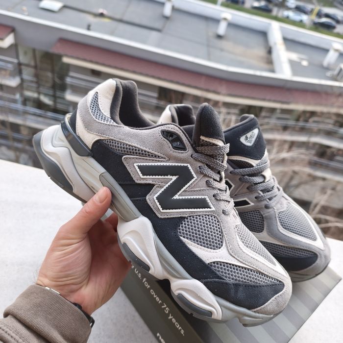 New Balance 9060 black with castlerock 9060era 44-45