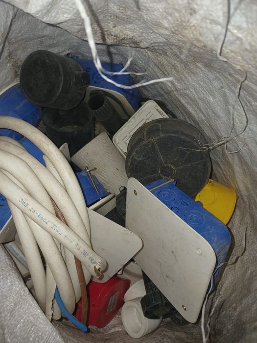 Подрозетник .коробка 200 тг