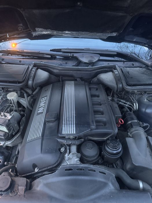 BMW seria 5 e39 520i