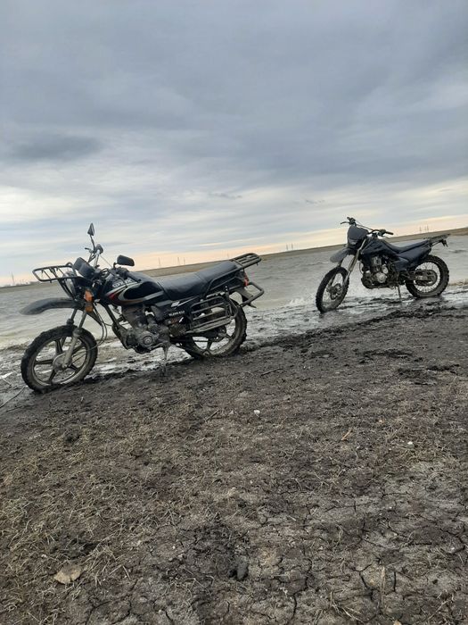 Продам мотоцикл 200 куб