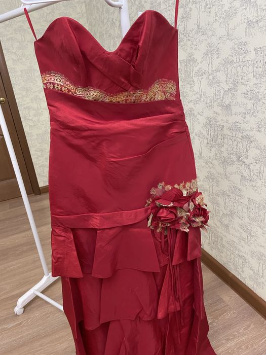 Платье вечернее дизайнерское