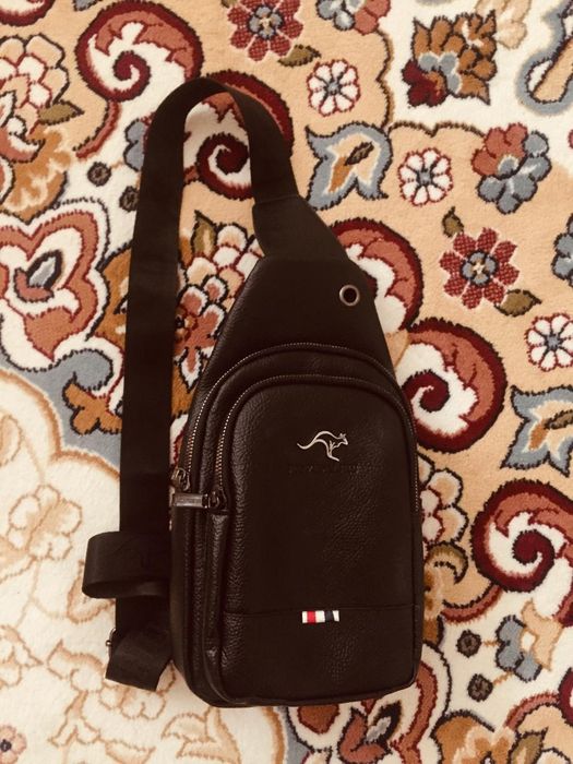 Продажа сумку одежд