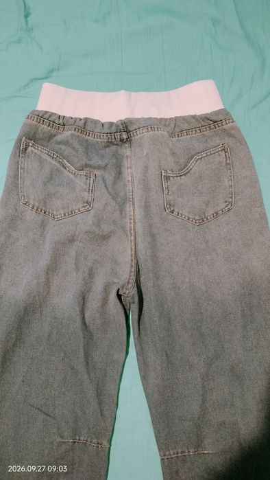 Pantaloni blugi damă