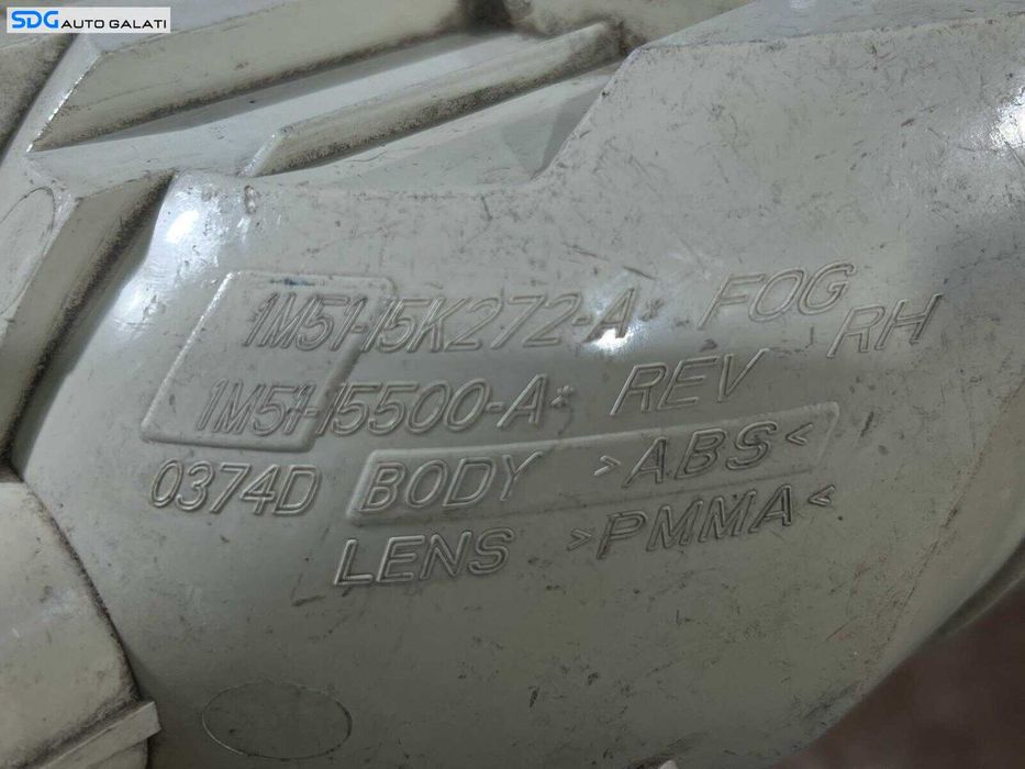 Stop Lampa Tripla Ceata Dreapta Spoiler Bara Spate Ford Focus 1 Hatchback 1998 - 2004 Cod 1M51-15K272-A 1M51-15500-A [LR0503]
