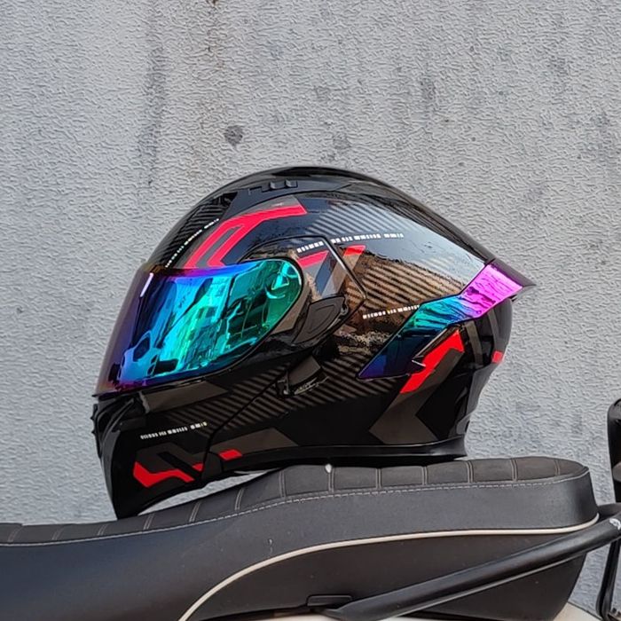 Мото шлемы большой выбор