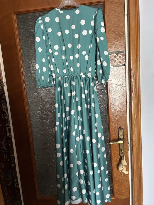 Rochie verde cu buline