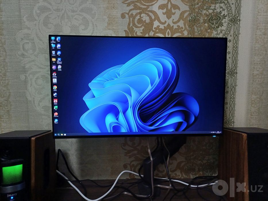 Dell AlienWare  AW2723DF 27дюйм