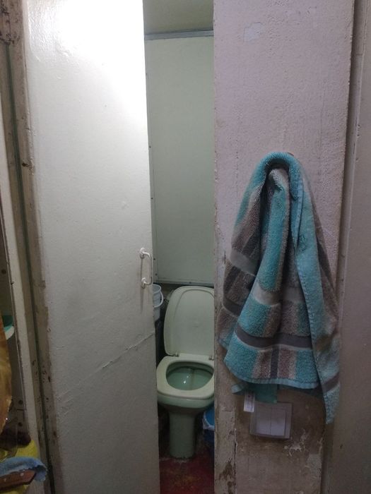 Продаю 2 х комнитни квартиру