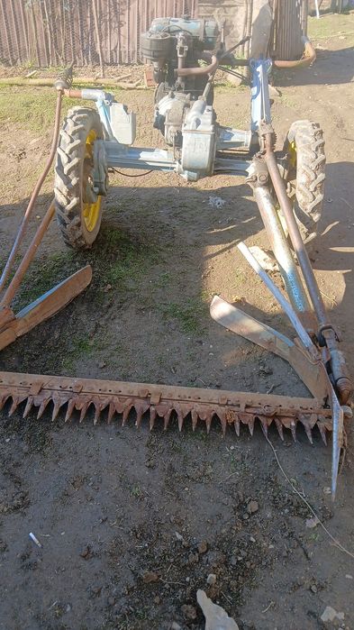 Vând cositoare Bertolini