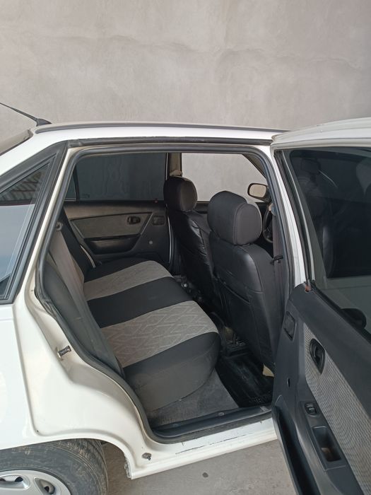 Chevrolet nexia2 sotiladi