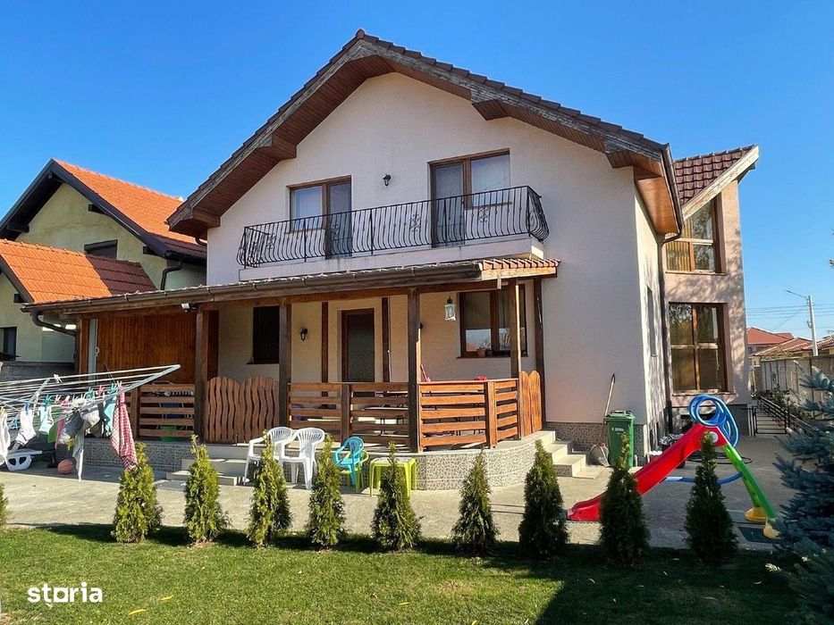 Vând casă modernă