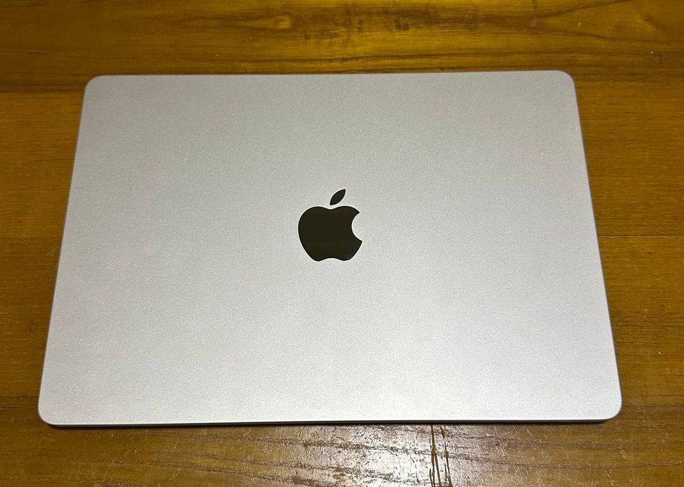 Macbook Air 2022 M2