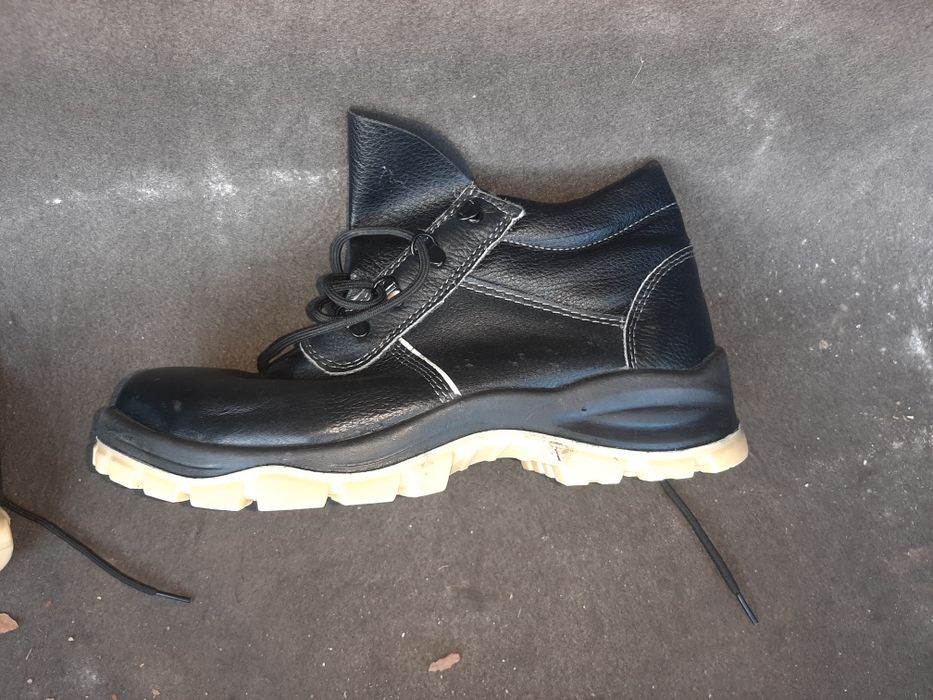 Ботинка зимний ботинка