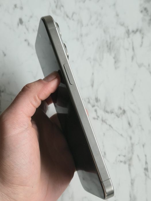 Vand/schimb iPhone 15 Pro Max 256gb