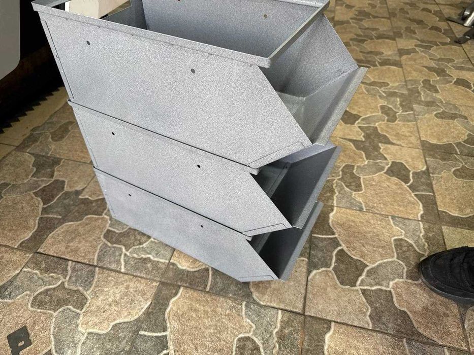 Пластиковые ящики для метизов,