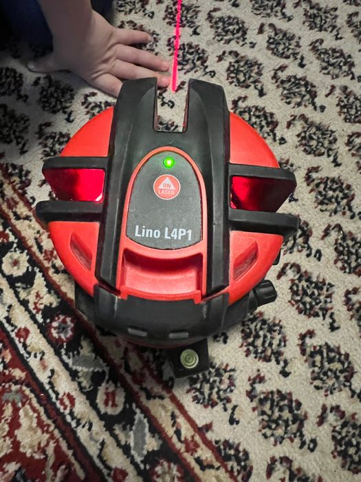 Лазер Нивелир LEICA Lino L4P1/ 15м