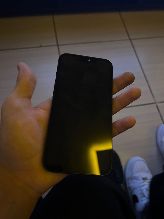 iPhone 13 128 midnight