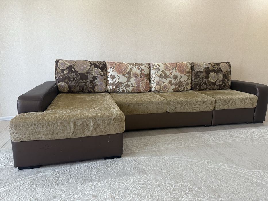 Продам угловой диван