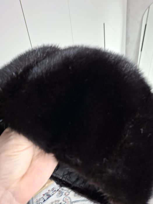 Норковая гапка почти новая