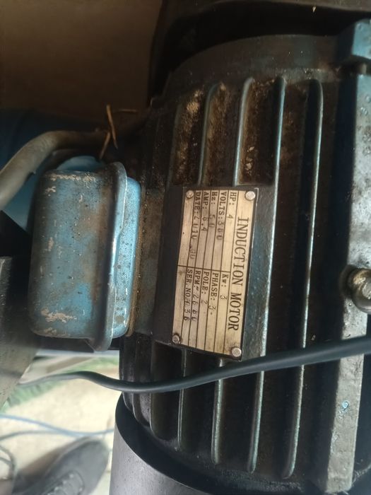 Продам компрессор