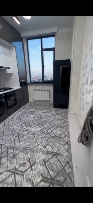 1 xonali uy sotiladi