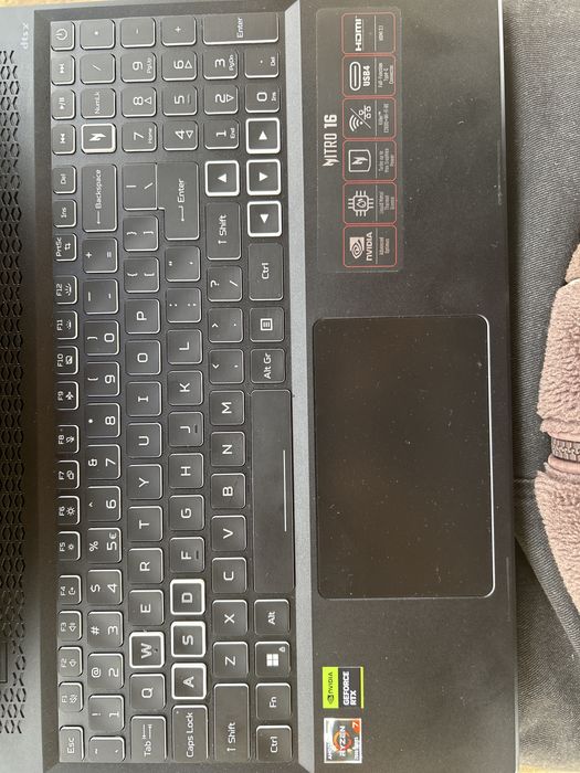LaptopAcer Nitro video: Nvidia 4070 8GB GDDR5 Ram: 16 GB DDR5 pt piese