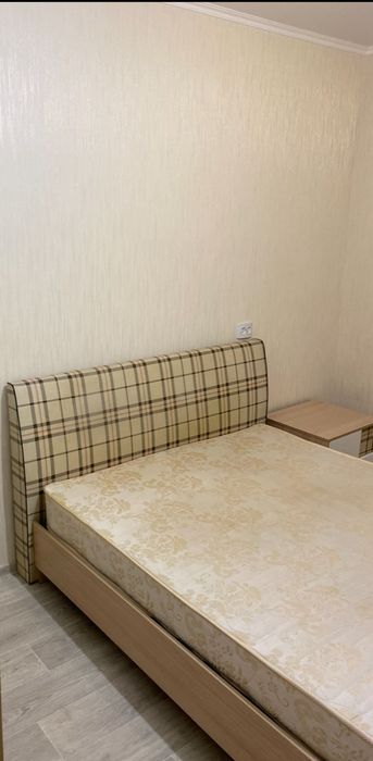 Продам матрас в нормальном состоянии