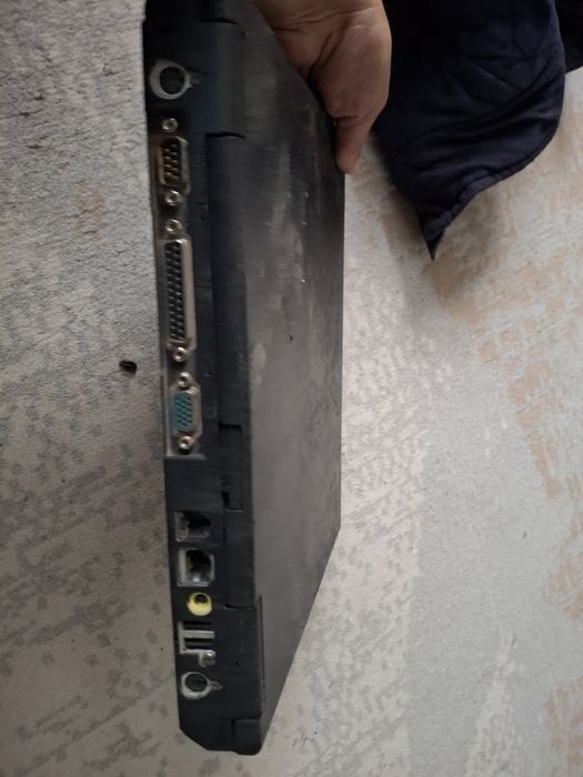 Продам Ноутбук  на запчасть