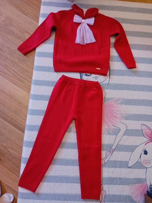 Vand set fetite 6 ani , marca Rahigo.  20 lei