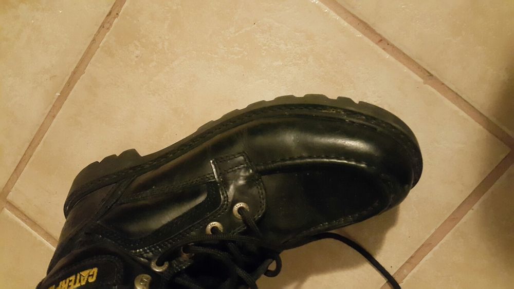 Vand ghete/bocanci Caterpillar marimea 42