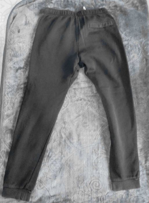 Pantaloni Nike, negrii