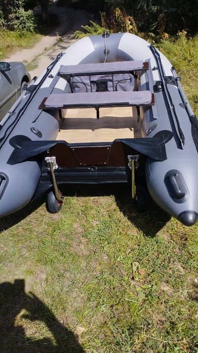 Продам лодку ПВХ с мотором