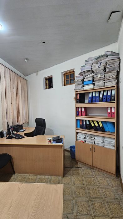 Продается б/у офисная мебель
