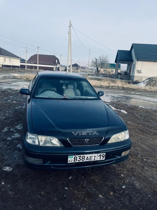 Продам тайоту виста