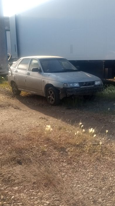 Автомобиль ваз 2112