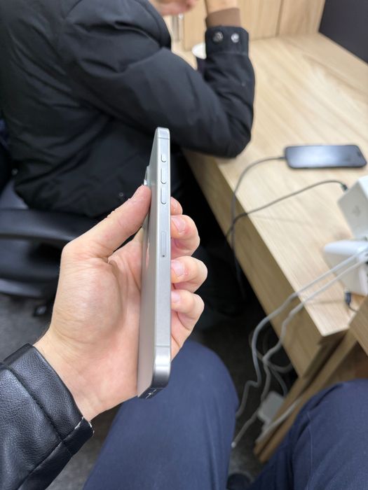 iPhone 15 pro max, 256GB, 86% yomkost, telefon ideal holatda